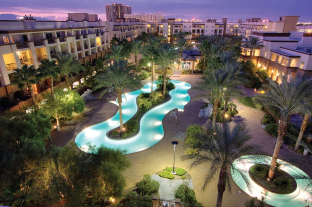 WorldMarkBoulevard_13