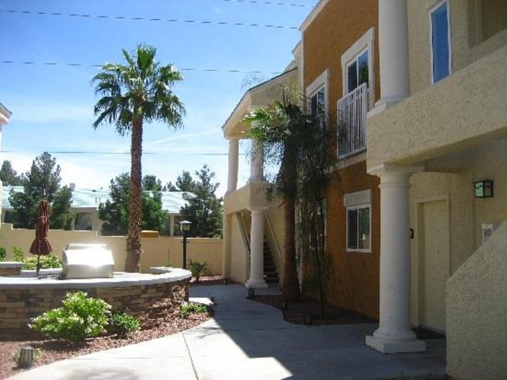 WorldMarkTropicanaAvenue_20