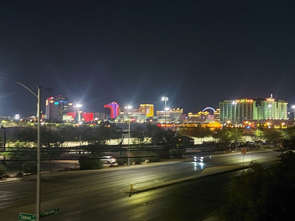 WorldMarkTropicanaAvenue_25