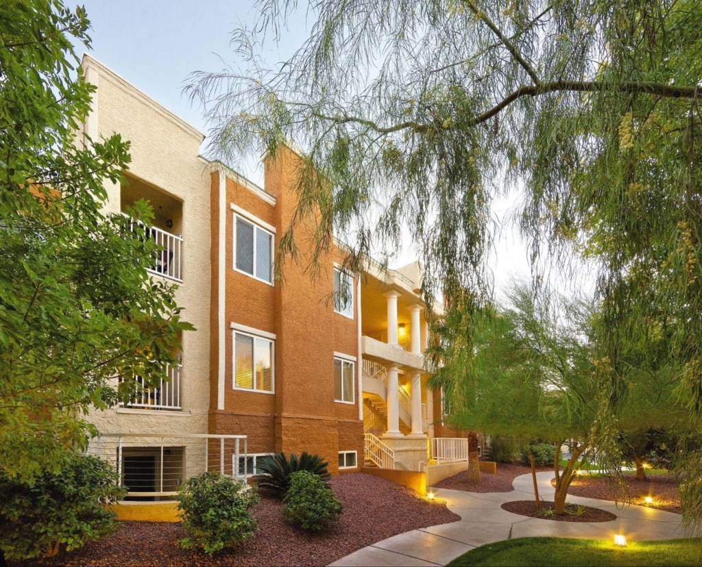 WorldMarkTropicanaAvenue_22