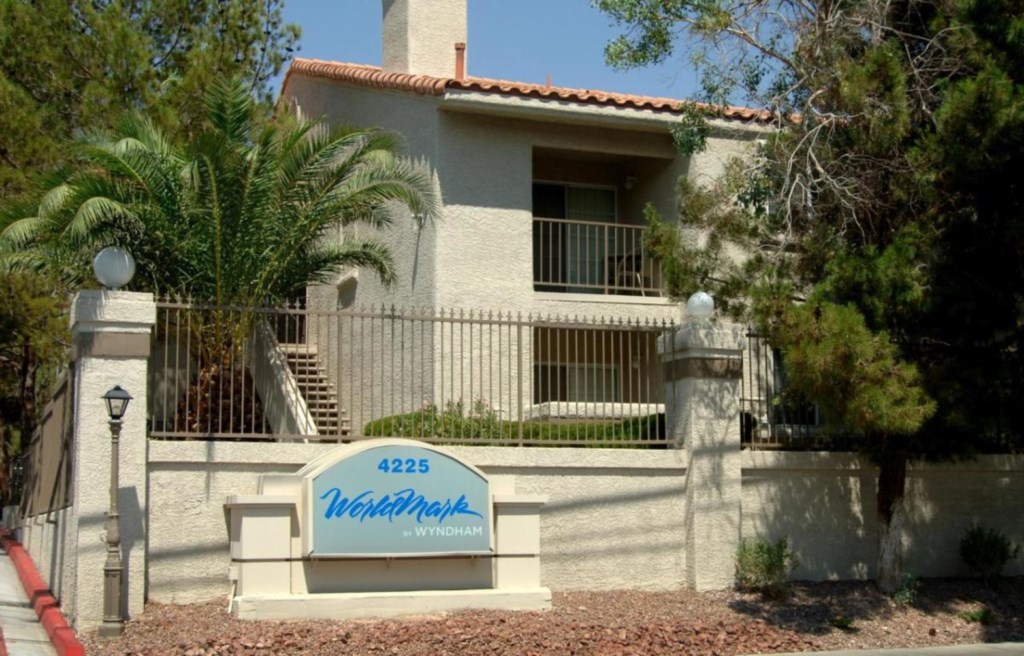 WorldMarkSpencerStreet_34