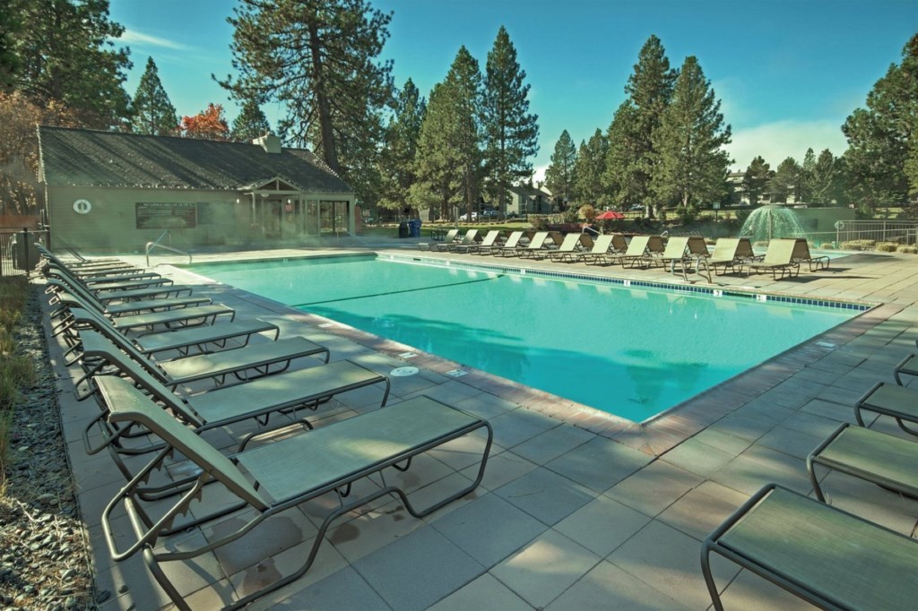 WorldMarkBend-SeventhMountainResort_16