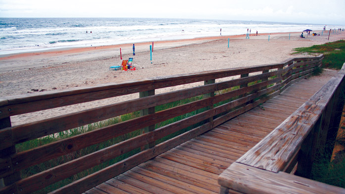 CII-Cove_Walkway-to-Beach