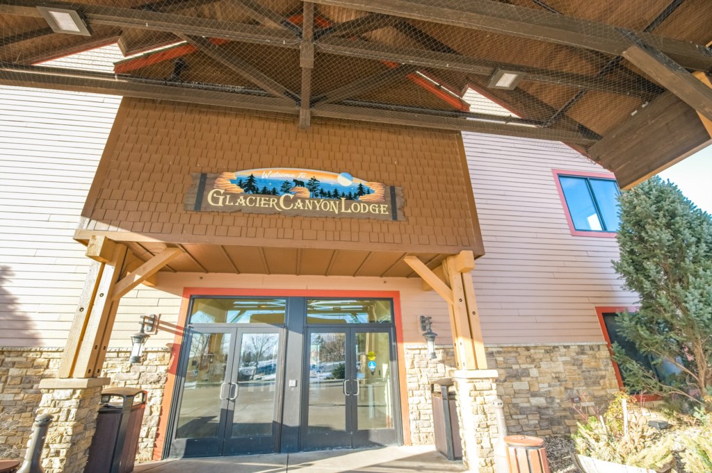 Club Wyndham Glacier Canyon_46.jpg