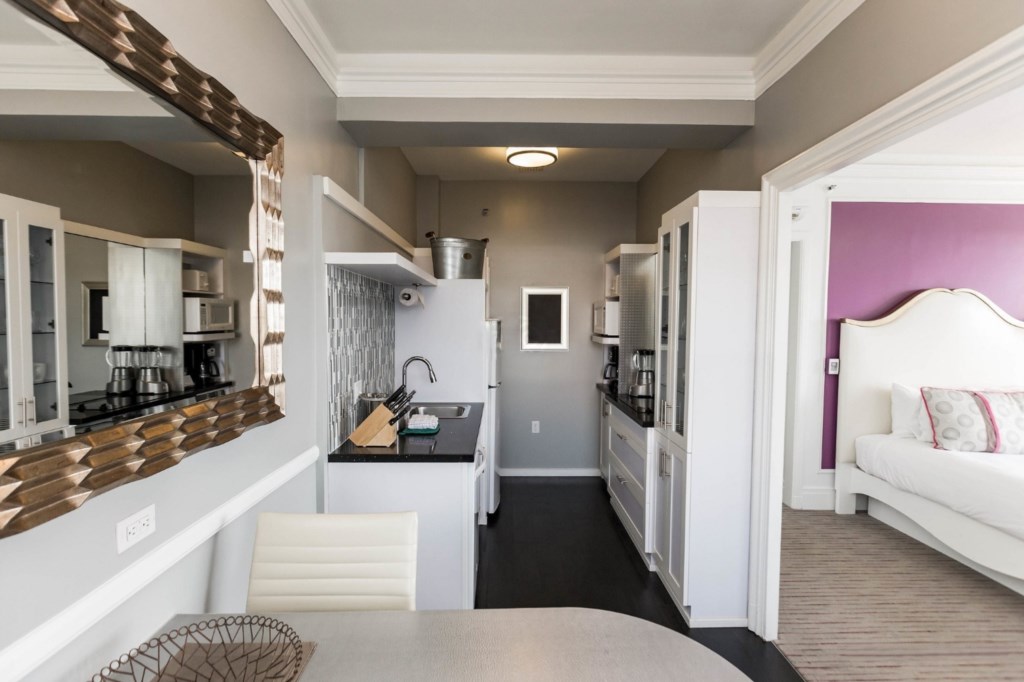 Wyndham(WorldMark)InnatthePark_6_double-queen-studio