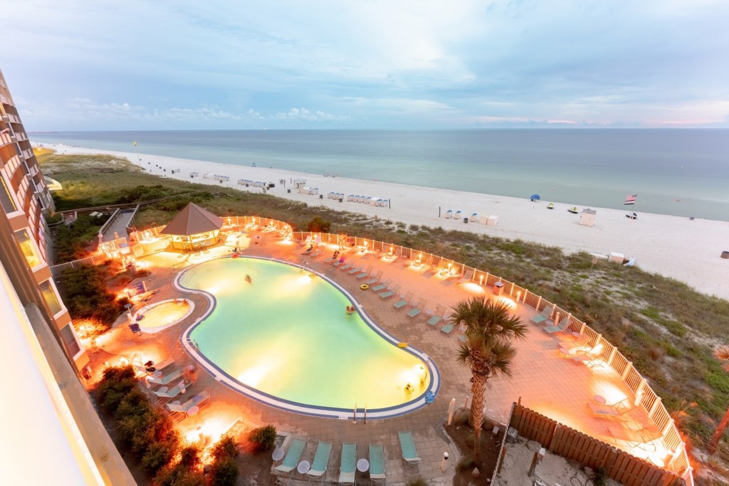ClubWyndhamPanamaCityBeach_poolarea-001