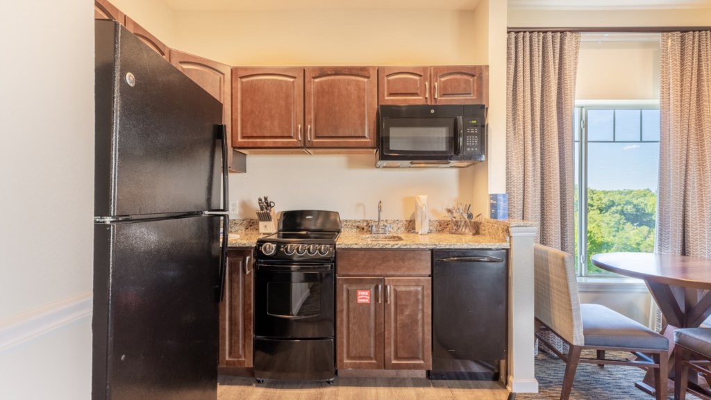 ClubWyndhamMountainVista_1Kitchen-001