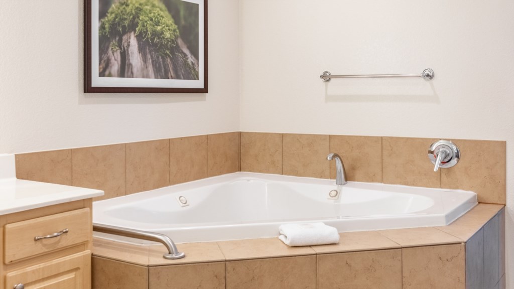 ClubWyndhamMountainVista_1Bathroom-005