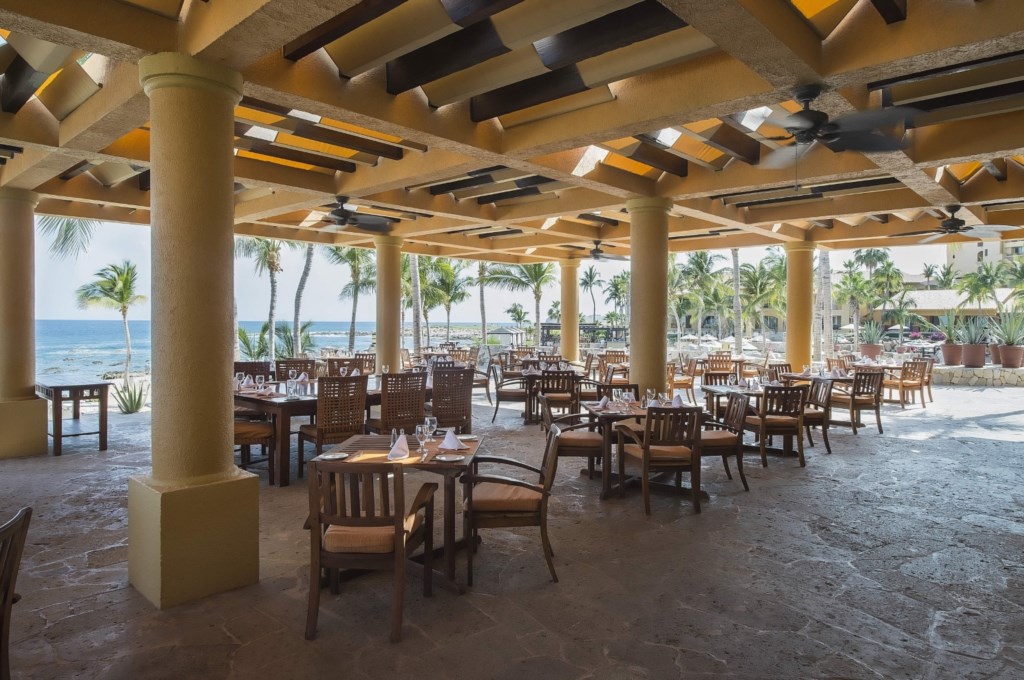 Fiesta Americana Villas Los Cabos All Inclusive Golf and Spa Resort_21.jpg