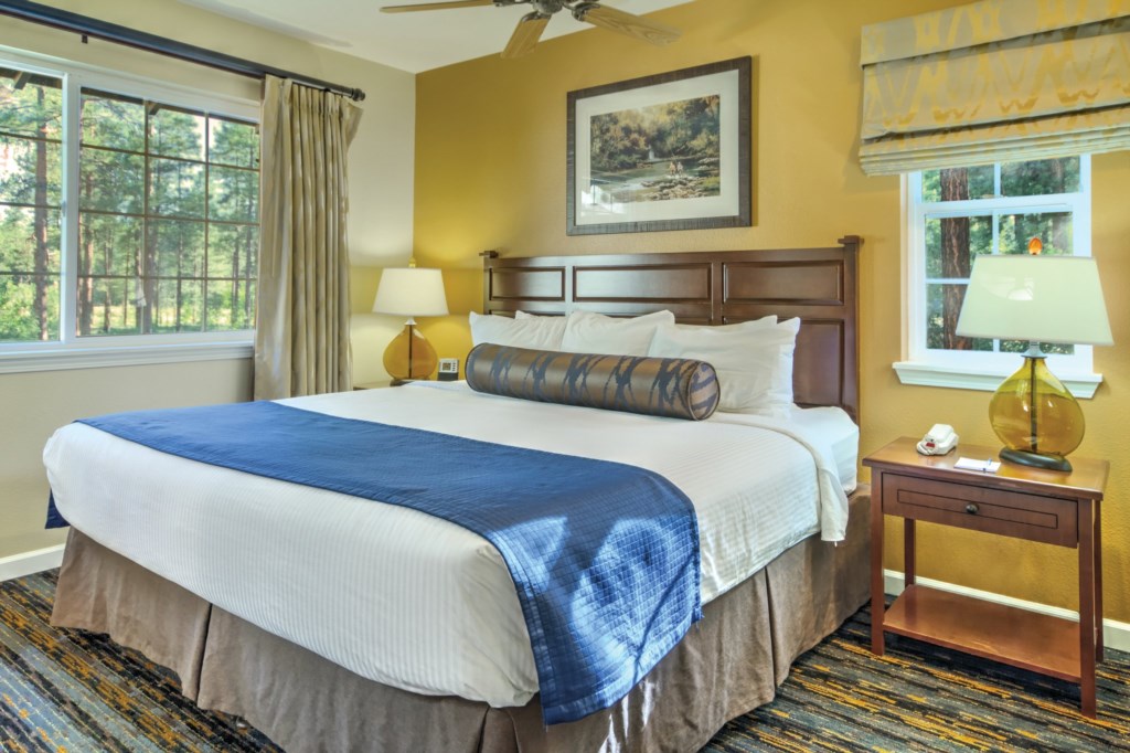 AZ_pinetop_bedroom_011_S.jpg