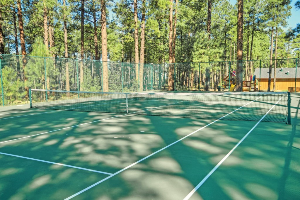AZ_pinetop_tennis_court_104_S.jpg
