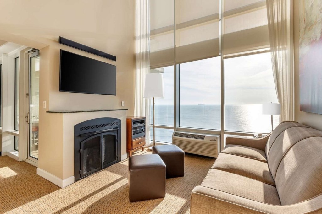 Diamond Resorts or Hilton Vacation Club Ocean Beach Club_7.jpg
