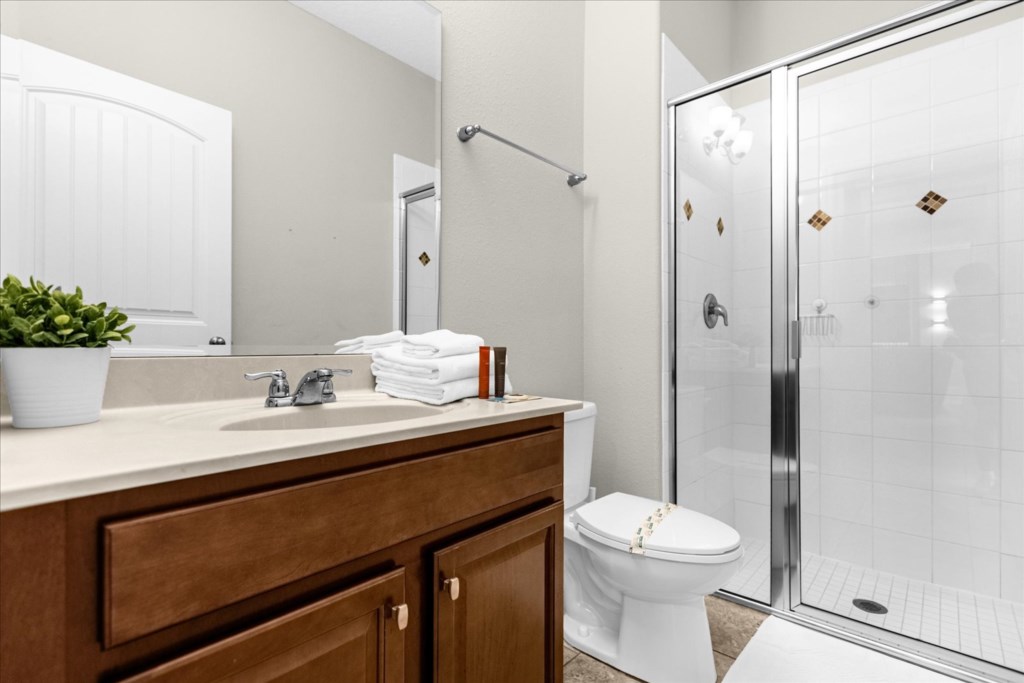 4193 Oakview Drive (34).jpg