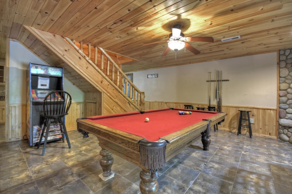 Terrace Level Game Room