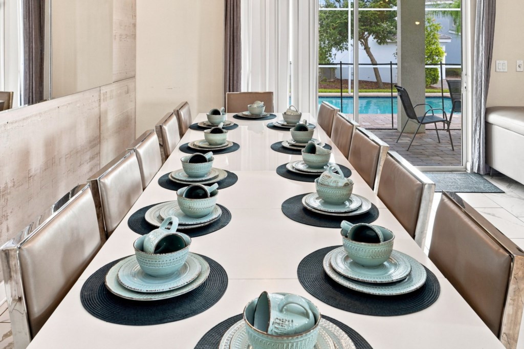 1521_Maidstone_Court_022