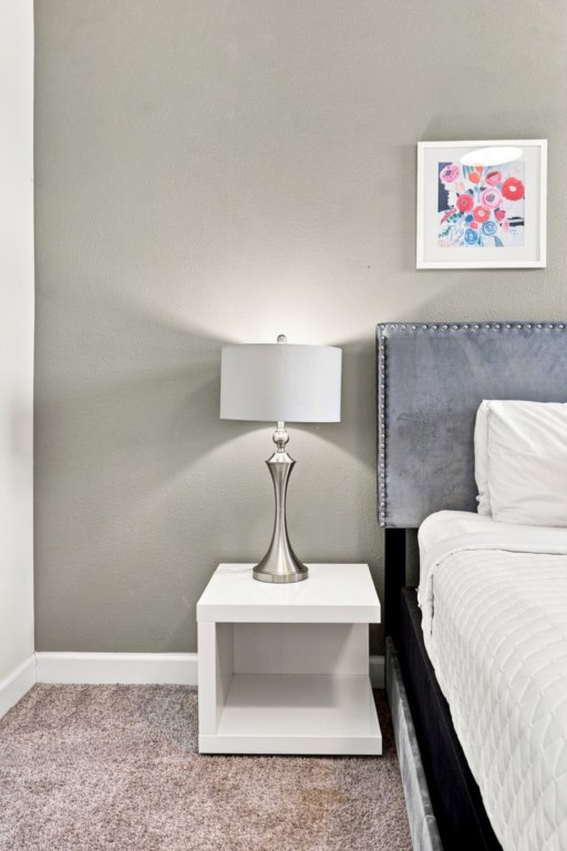 1521_Maidstone_Court_043