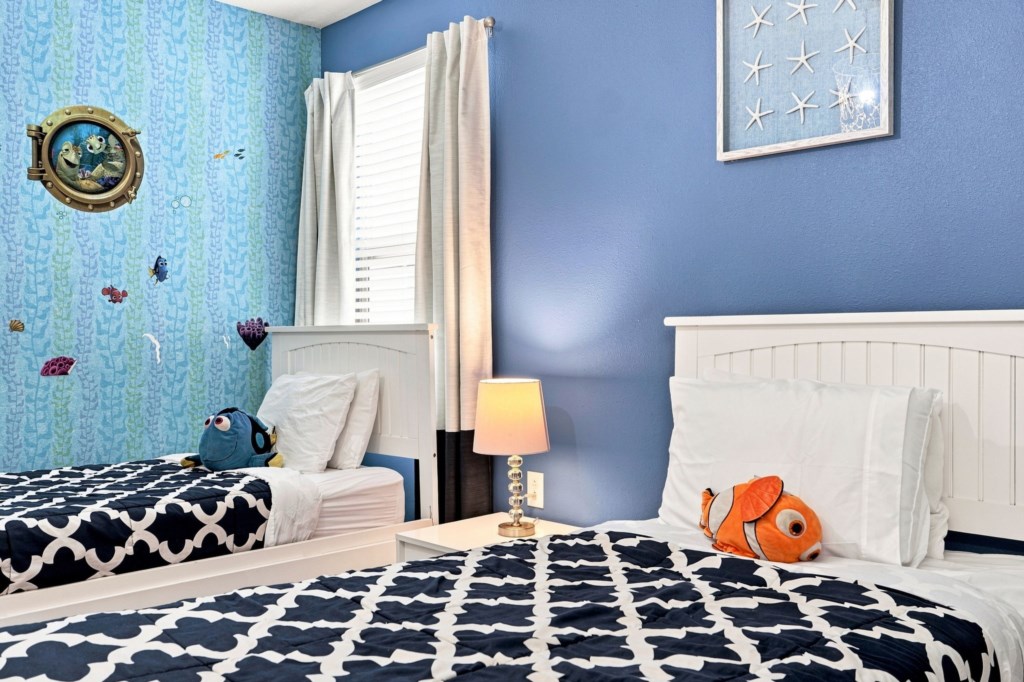 1521_Maidstone_Court_045