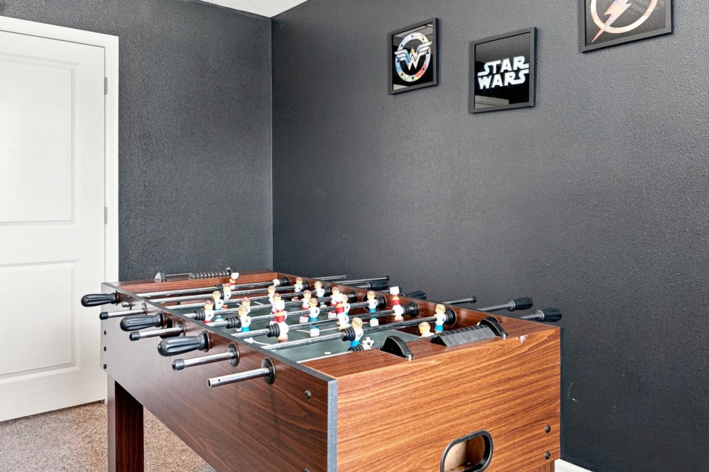 1521_Maidstone_Court_054