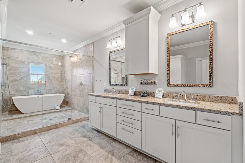 3rd Floor Primary Bath