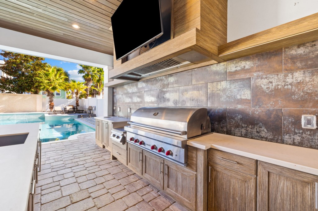 Outdoor Kitchen and Grill Area