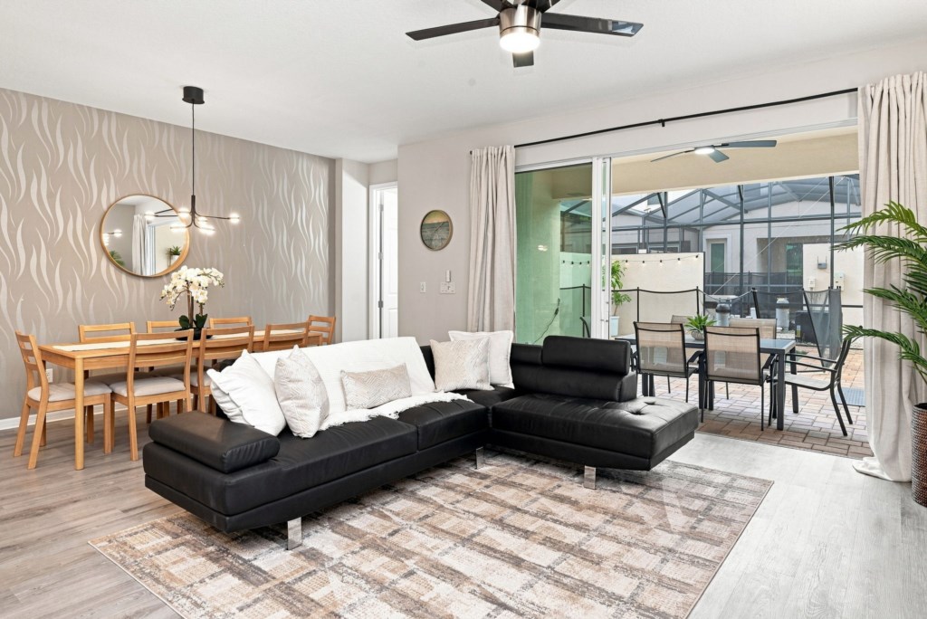 13_Living-and-Dining-Combo