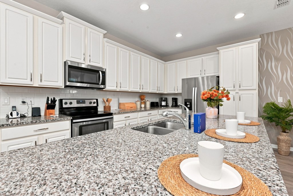 20_Kitchen-Sink-and-Range