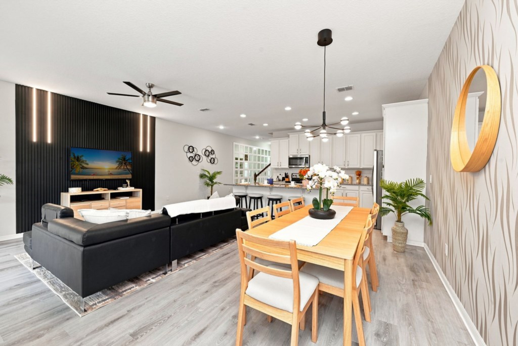 22_Dining-Table-Seats-Six