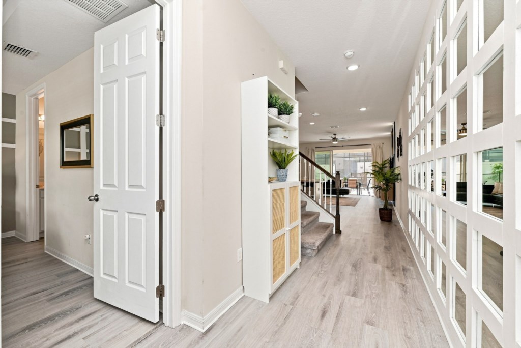 61_Entry-Foyer