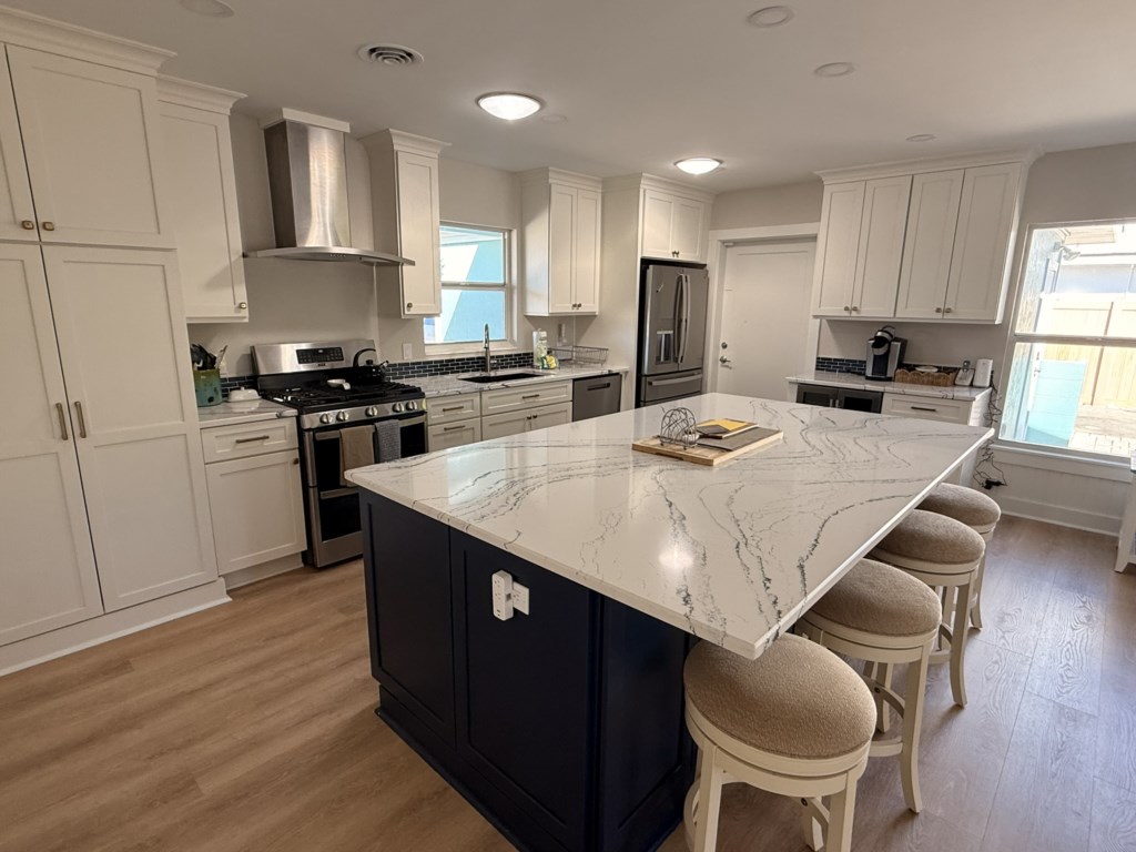 Brand new gourmet kitchen