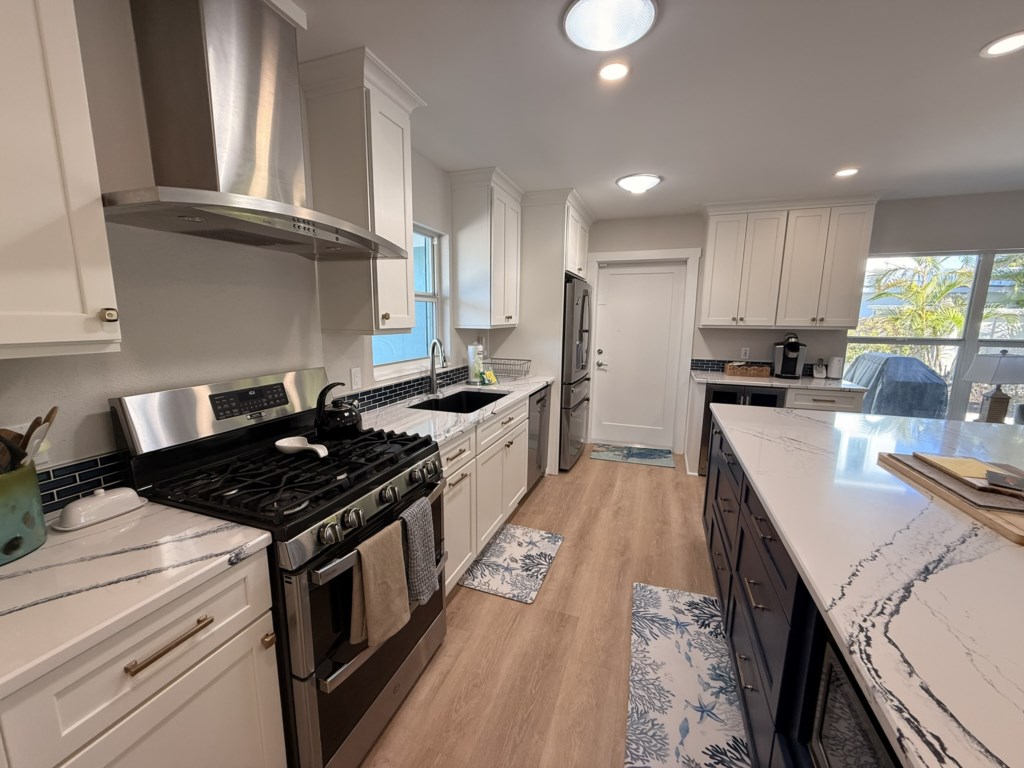 New kitchen with granite countertops