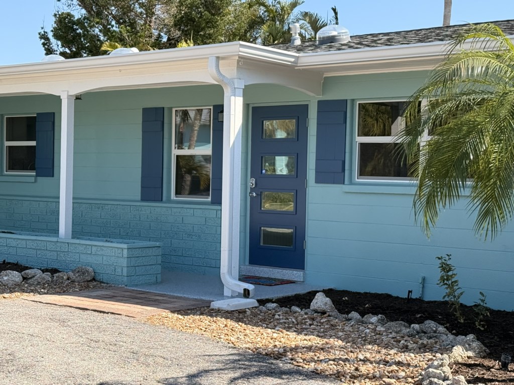 Front entryway