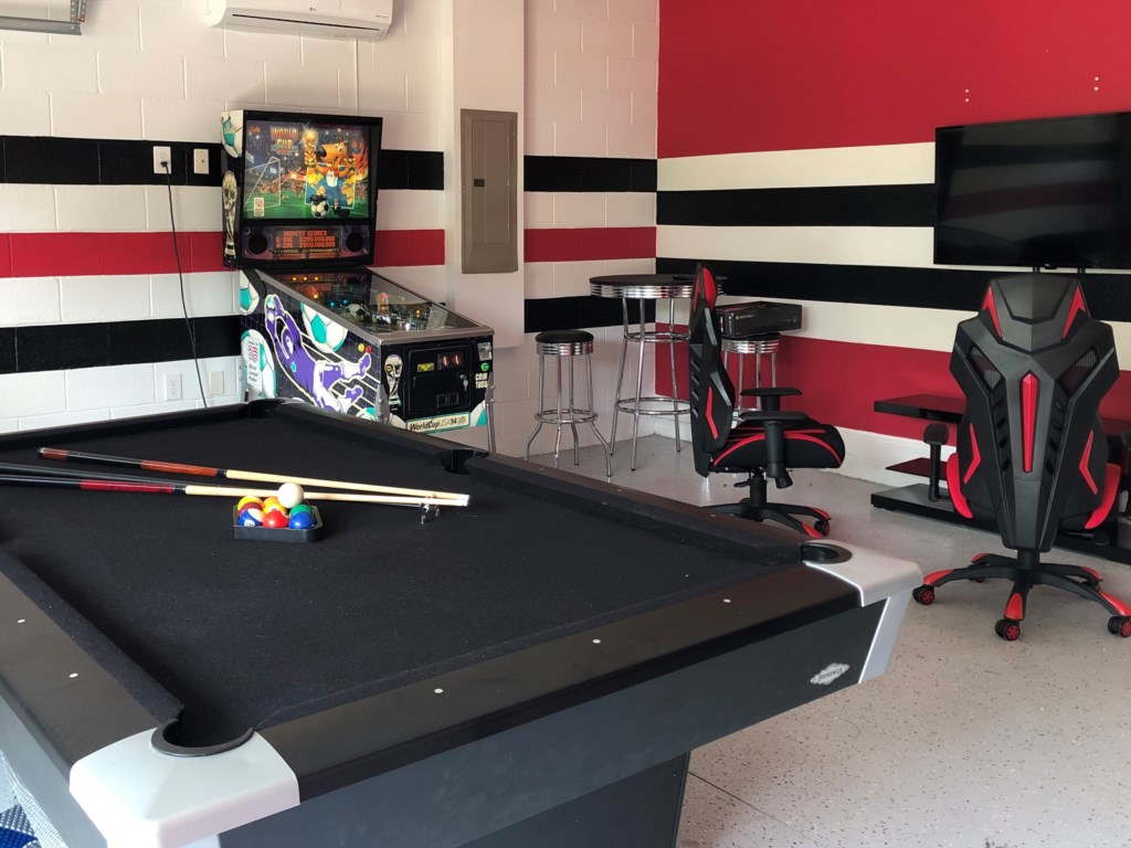 Games Room - Slate Table, World Cup Pin Ball, Full Size Darts, XBoxOne
