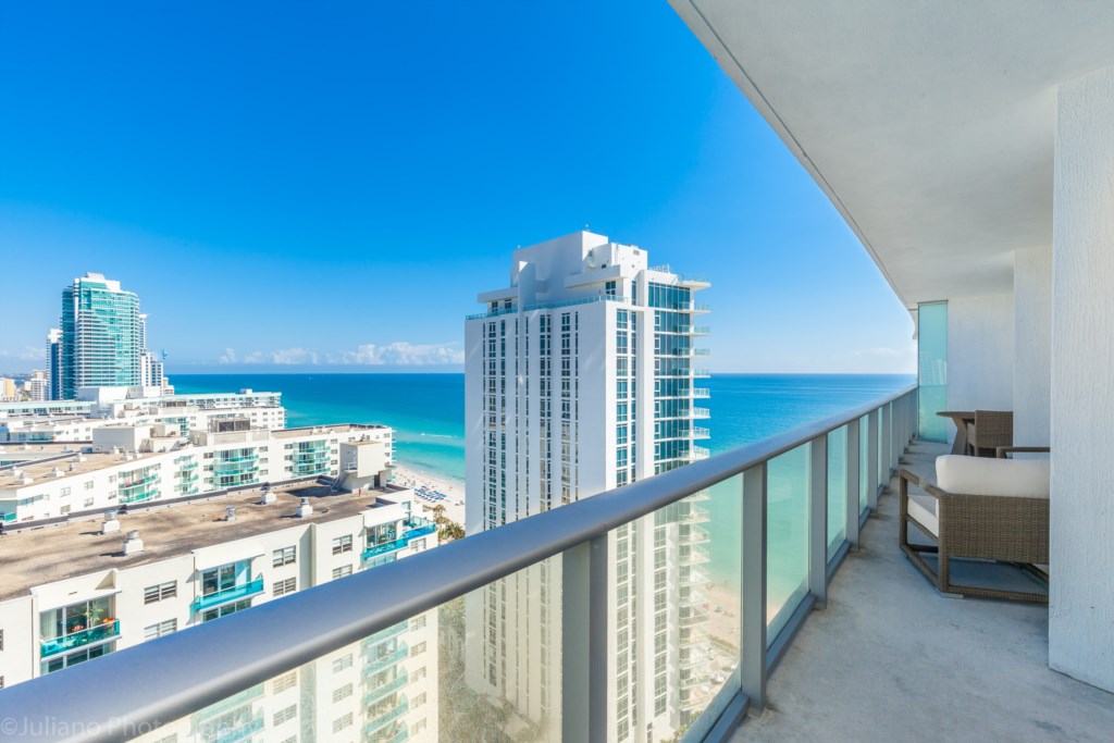 Hyde Beach Luxury Condo-Resort 2BR Ocean View