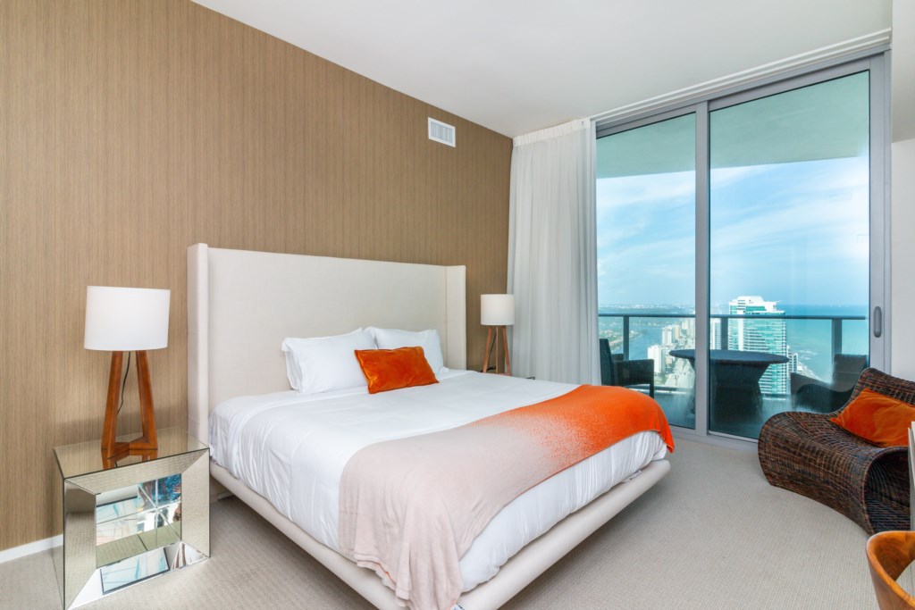 Hyde Beach Luxury Condo-Resort 1BR Ocean View