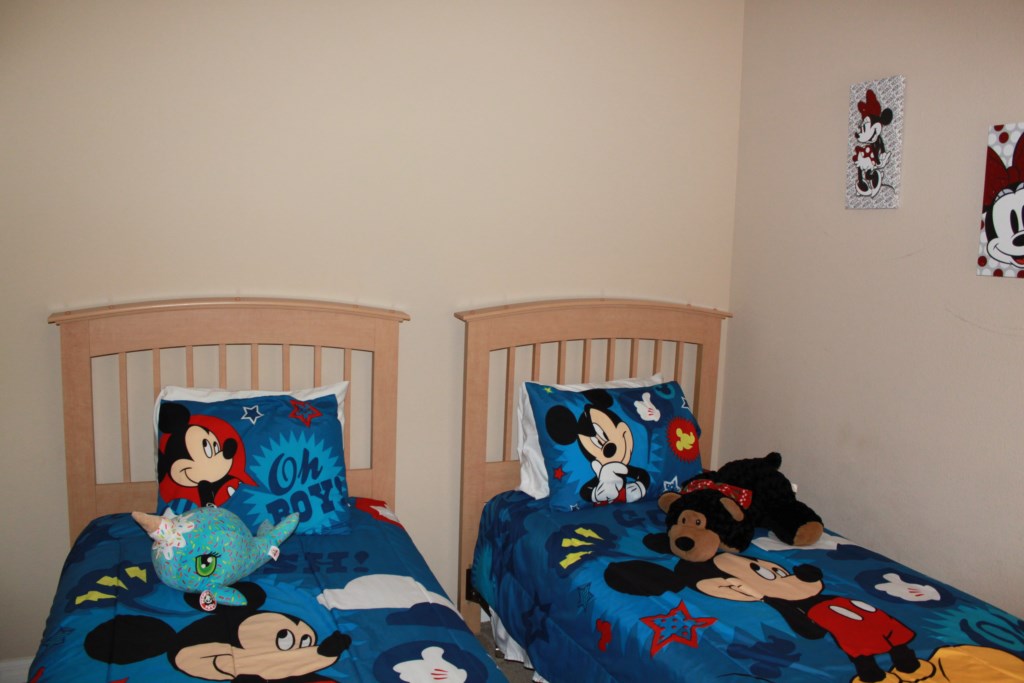 Themed Twin Bedroom ideal for the children
