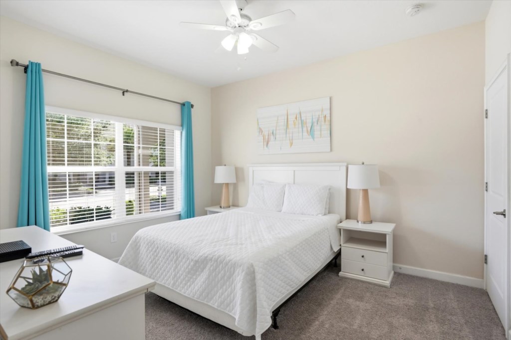 12-4832_Romeo_Cir_012