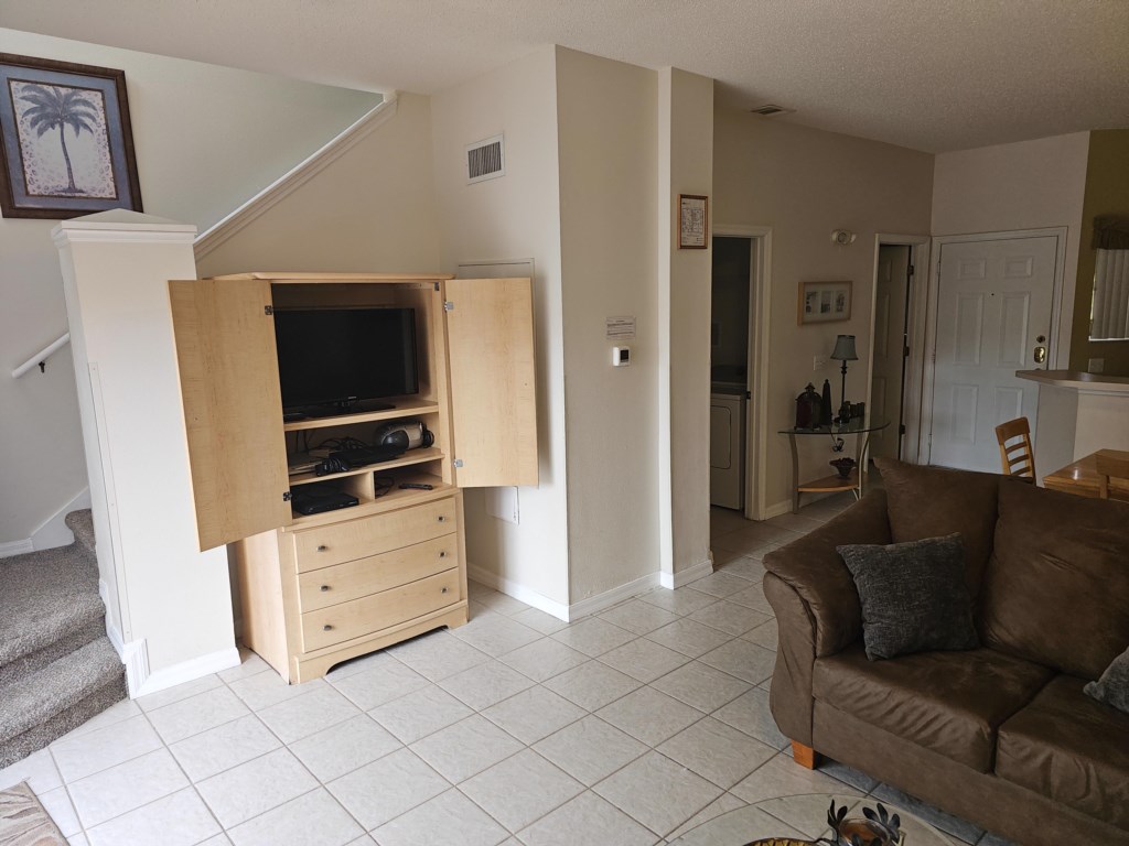 4715 Living Room With Television