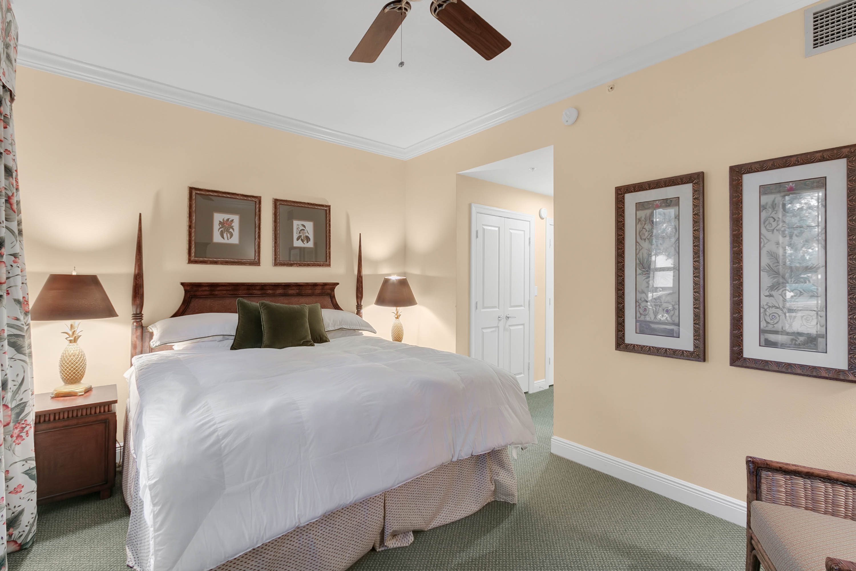 3 bedroom vacation townhouse at Reunion - Image 14