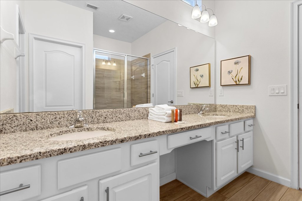 5212 Oakborne Ave (36).jpg