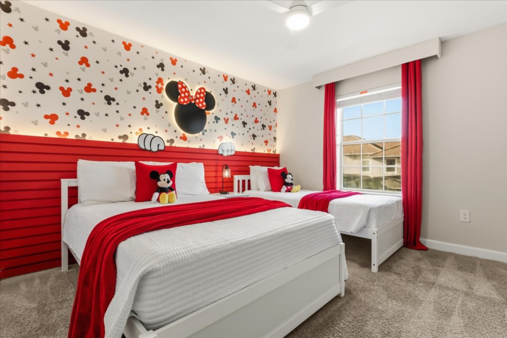 4 bedroom vacation townhouse at Storey Lake - Image 15