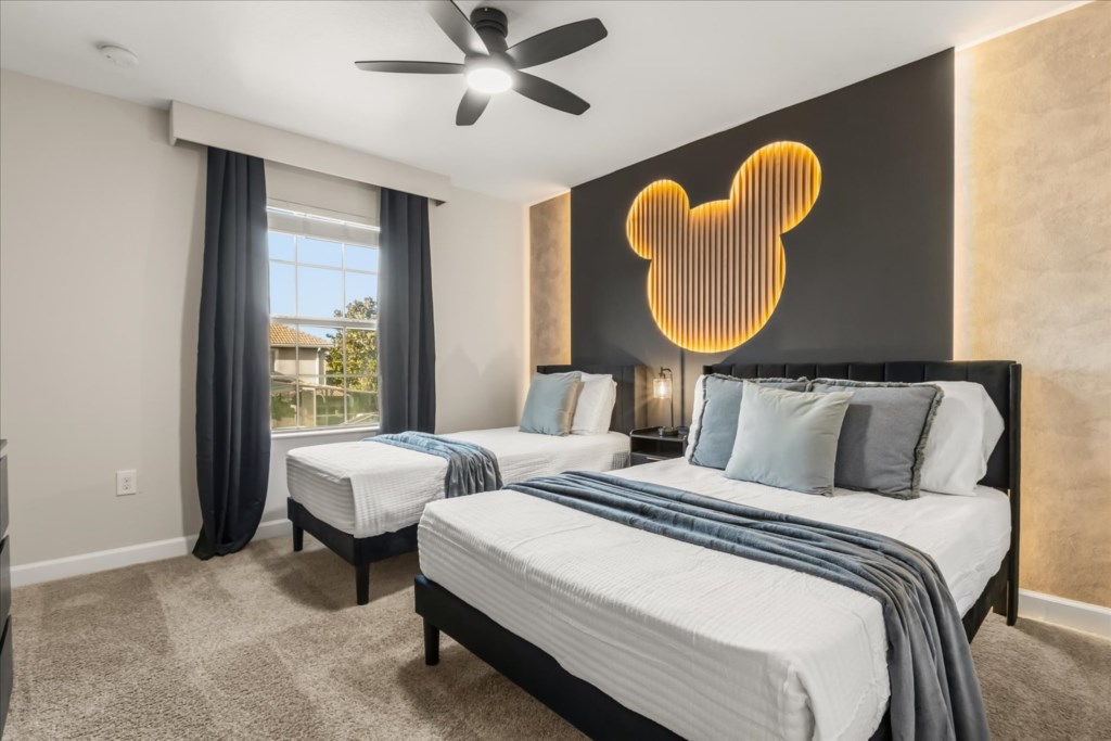 4 bedroom vacation townhouse at Storey Lake - Image 17