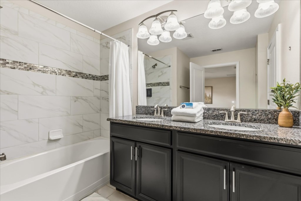 4 bedroom vacation townhouse at Storey Lake - Image 24