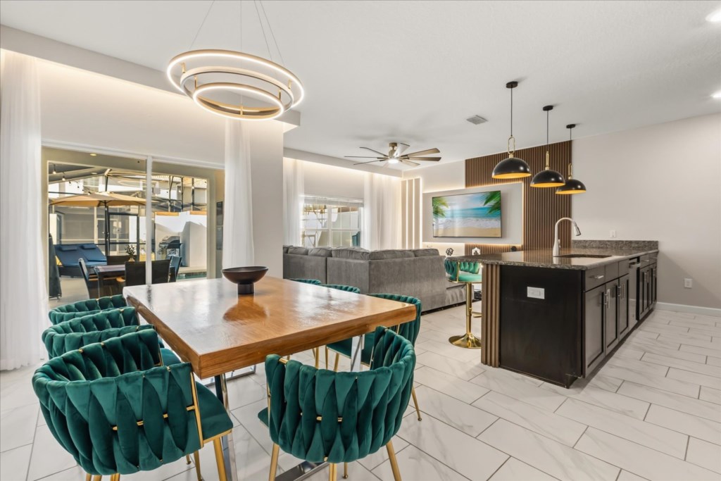 4 bedroom vacation townhouse at Storey Lake - Image 5