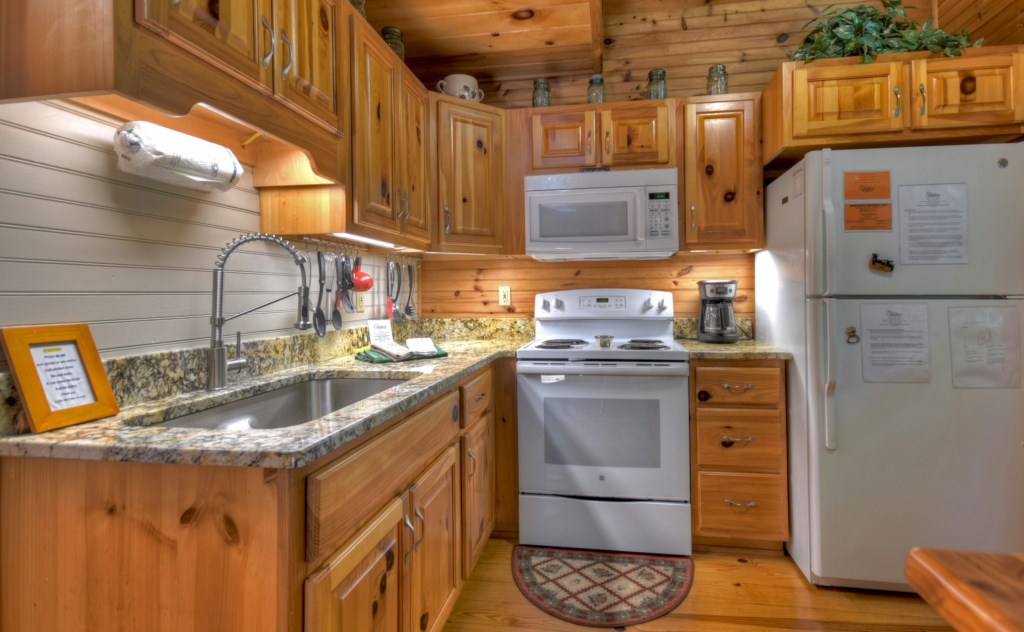 Snuggle Inn comes with a fully equipped kitchen 