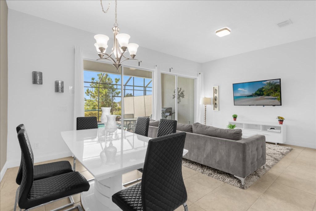 4 bedroom vacation townhouse at The Enclaves at Festival - Image 5