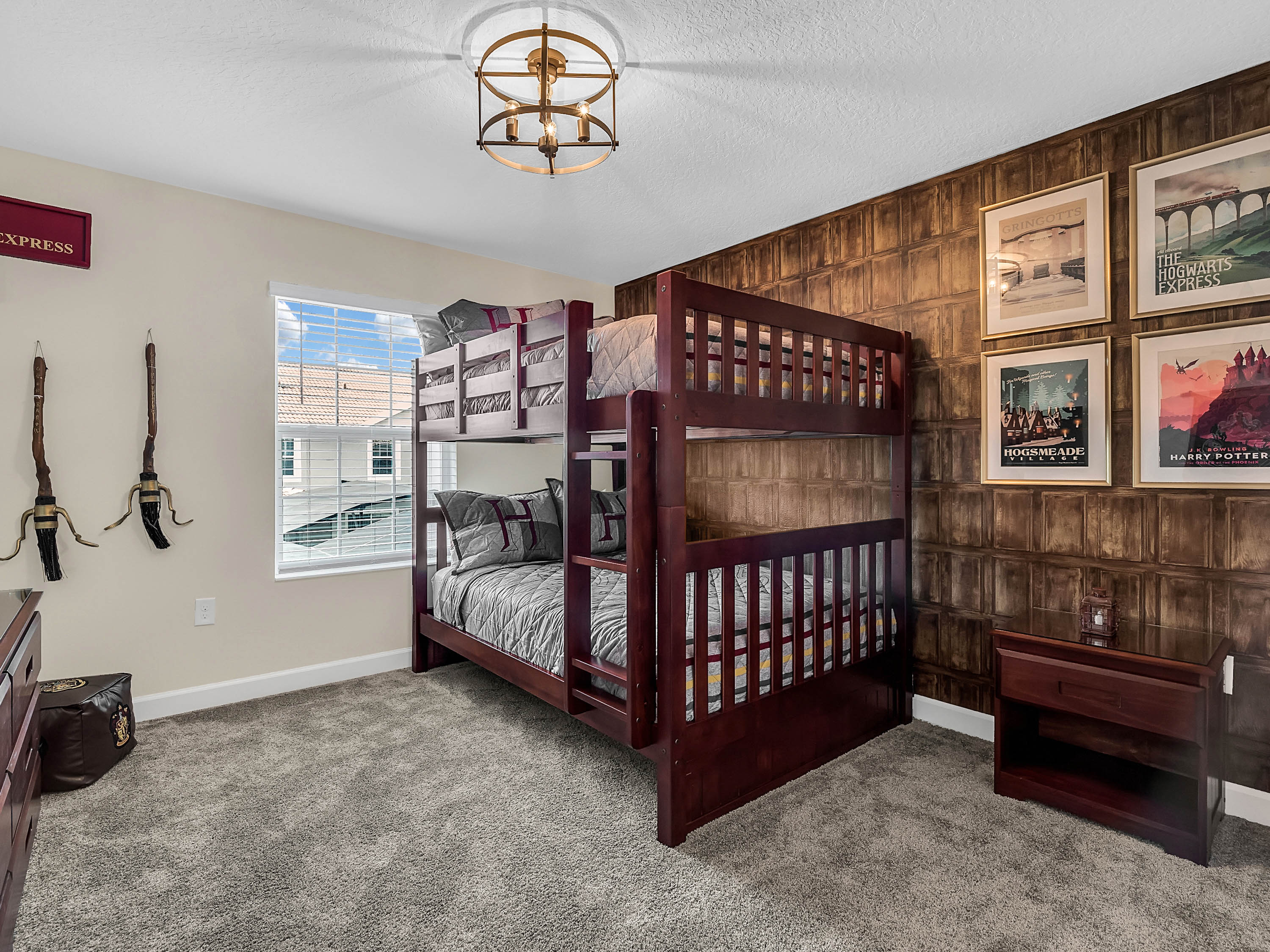 4 bedroom vacation townhouse at Storey Lake - Image 15