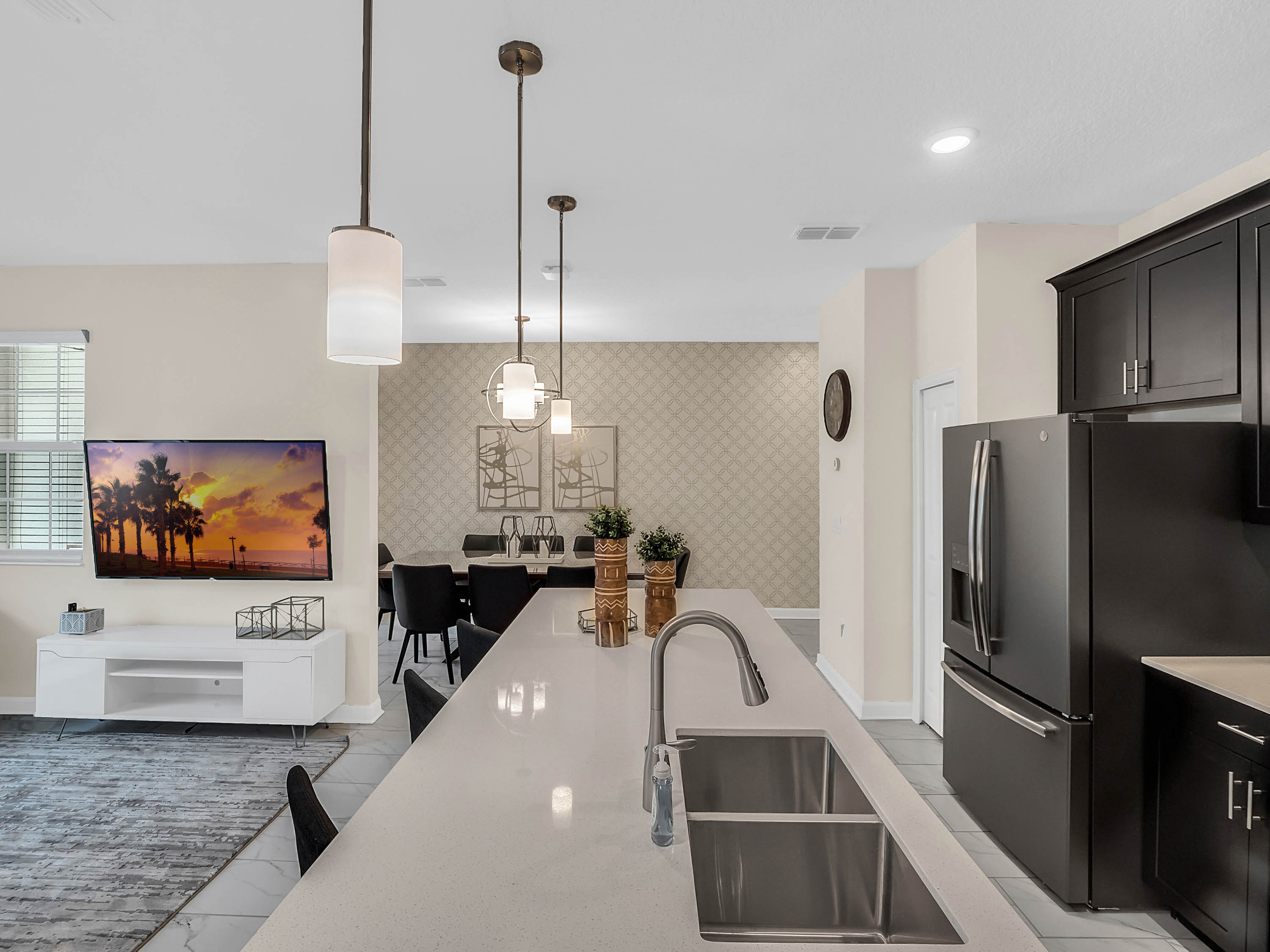 4 bedroom vacation townhouse at Storey Lake - Image 10