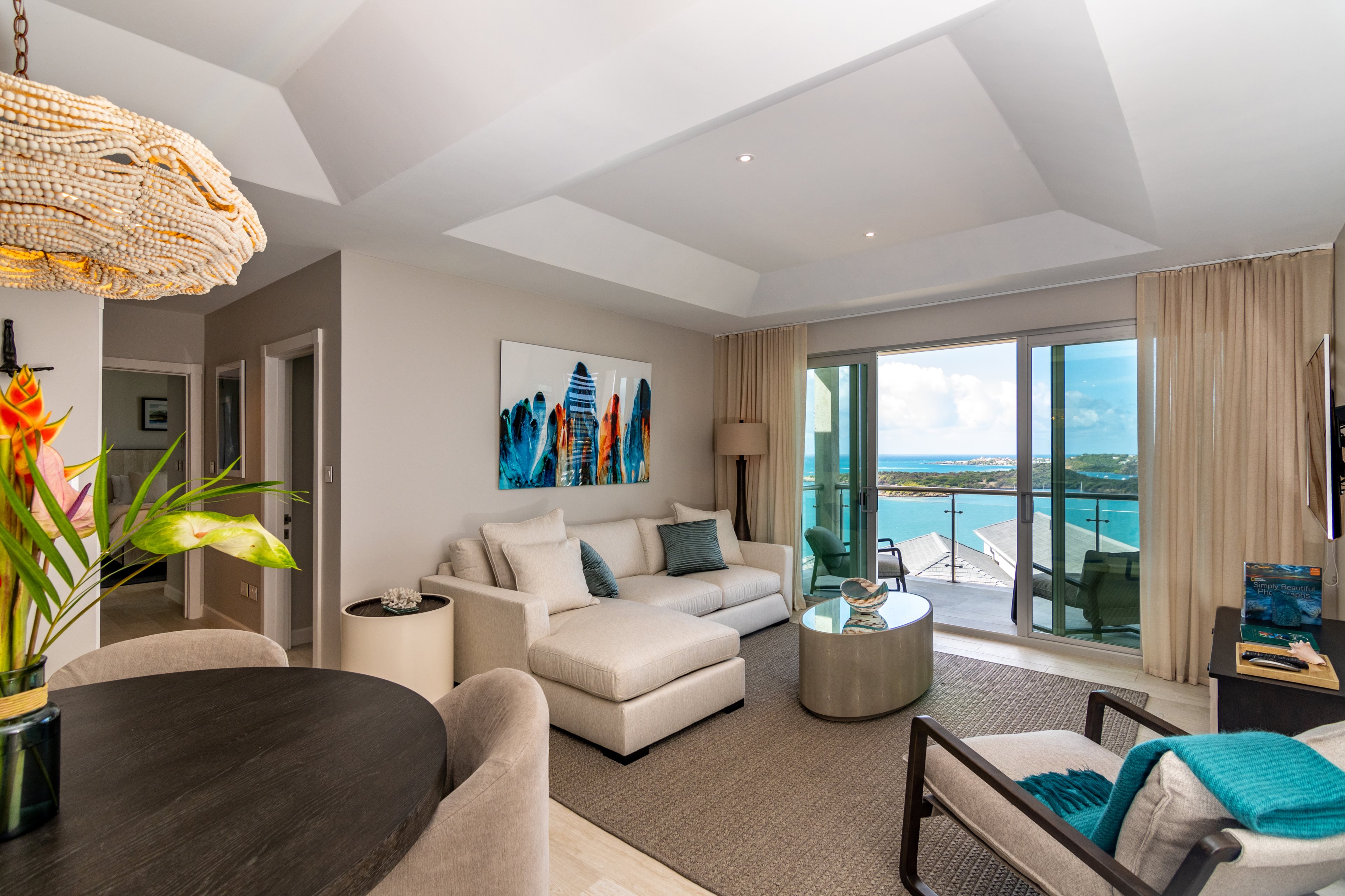Jade - 2-Bed Luxury Suite with Ocean Views