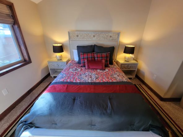 Bedroom with Queen Size Bed located on 2nd Level
