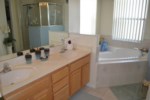 Master Ensuite 